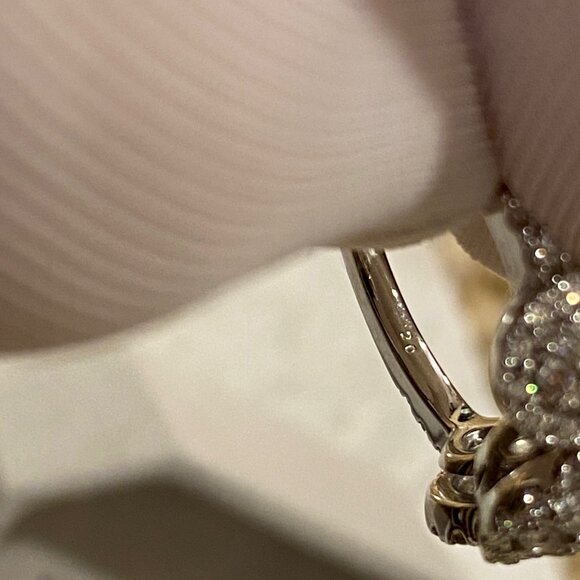 Gorgeous Bony Levy Diamonds Ring 18K Solid White Gold Size 7 Weight 5.6gr EUC - Picture 9 of 10